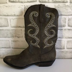American Rag Dawnn cowboy boots